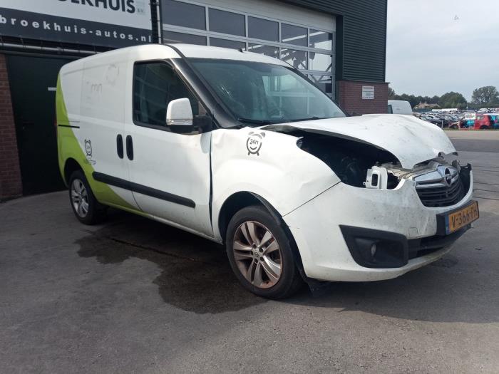 Opel Combo 1.3 CDTI 16V Schrottauto (2018, Weiß)