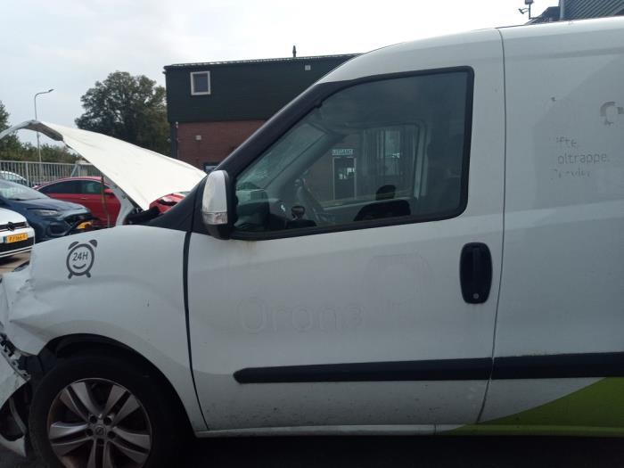 Opel Combo 1.3 CDTI 16V Schrottauto (2018, Weiß)