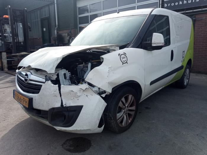 Opel Combo 1.3 CDTI 16V Schrottauto (2018, Weiß)
