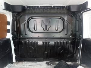 Opel Combo 1.3 CDTI 16V Schrottauto (2018, Weiß)