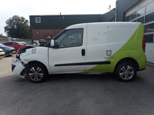 Opel Combo 1.3 CDTI 16V Schrottauto (2018, Weiß)