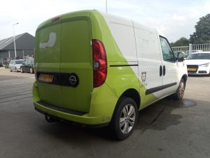 Opel Combo 1.3 CDTI 16V Schrottauto (2018, Weiß)