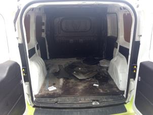 Opel Combo 1.3 CDTI 16V Schrottauto (2018, Weiß)
