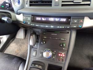 Lexus CT 200h 1.8 16V Épave (2017, Gris)