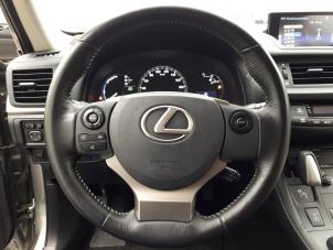 Lexus CT 200h 1.8 16V Épave (2017, Gris)