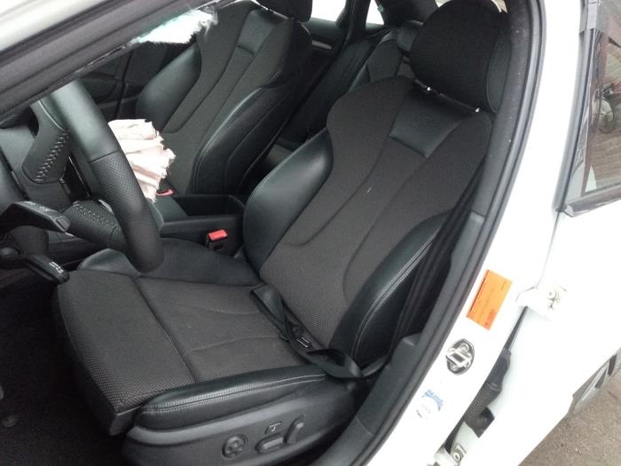 Audi A3 Limousine 1.5 TFSI 16V Samochód złomowany (2019, Bialy)