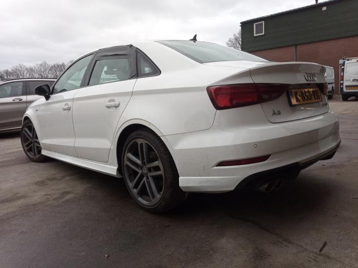Audi A3 Limousine 1.5 TFSI 16V Samochód złomowany (2019, Bialy)