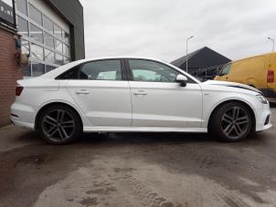 Audi A3 Limousine 1.5 TFSI 16V Samochód złomowany (2019, Bialy)