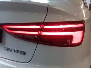 Audi A3 Limousine 1.5 TFSI 16V Samochód złomowany (2019, Bialy)