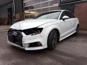 Audi A3 Limousine 1.5 TFSI 16V Samochód złomowany (2019, Bialy)