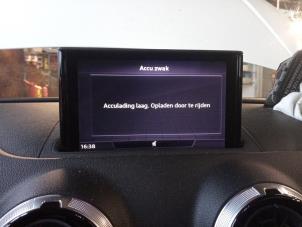 Audi A3 Limousine 1.5 TFSI 16V Samochód złomowany (2019, Bialy)
