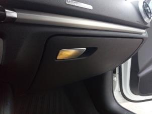 Audi A3 Limousine 1.5 TFSI 16V Samochód złomowany (2019, Bialy)
