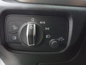 Audi A3 Limousine 1.5 TFSI 16V Samochód złomowany (2019, Bialy)
