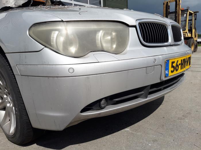 BMW 7 serie 745i,Li 4.4 V8 32V Samochód złomowany (2002, Szary)
