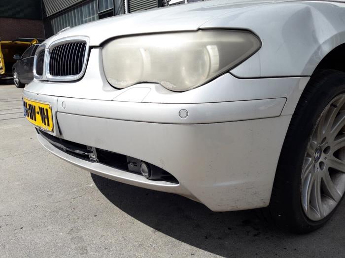 BMW 7 serie 745i,Li 4.4 V8 32V Samochód złomowany (2002, Szary)
