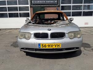 BMW 7 serie 745i,Li 4.4 V8 32V Samochód złomowany (2002, Szary)