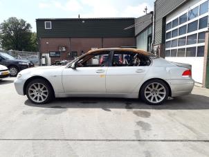 BMW 7 serie 745i,Li 4.4 V8 32V Samochód złomowany (2002, Szary)