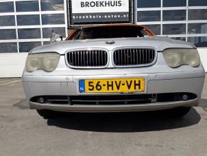 BMW 7 serie 745i,Li 4.4 V8 32V Samochód złomowany (2002, Szary)