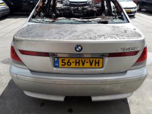BMW 7 serie 745i,Li 4.4 V8 32V Samochód złomowany (2002, Szary)