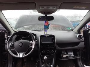 Renault Clio IV 1.5 dCi 90 FAP Épave (2015, Noir)