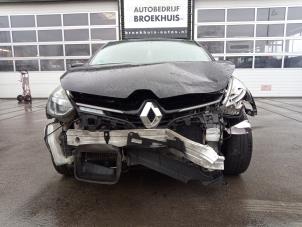 Renault Clio IV 1.5 dCi 90 FAP Épave (2015, Noir)