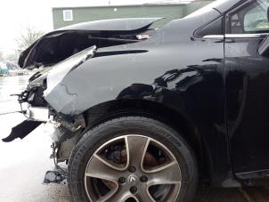 Renault Clio IV 1.5 dCi 90 FAP Épave (2015, Noir)