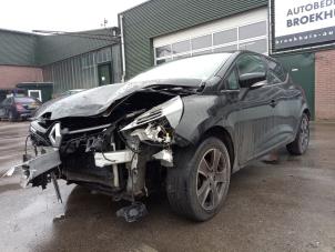 Renault Clio IV 1.5 dCi 90 FAP Épave (2015, Noir)