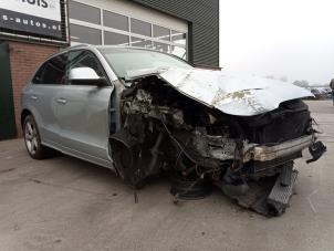 Audi Q5 2.0 TDI 16V Quattro Épave (2014, Gris)