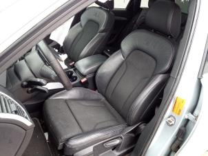Audi Q5 2.0 TDI 16V Quattro Épave (2014, Gris)