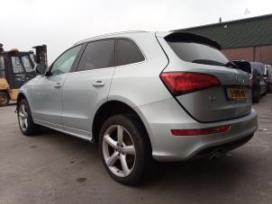 Audi Q5 2.0 TDI 16V Quattro Épave (2014, Gris)
