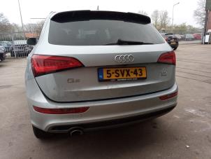 Audi Q5 2.0 TDI 16V Quattro Épave (2014, Gris)