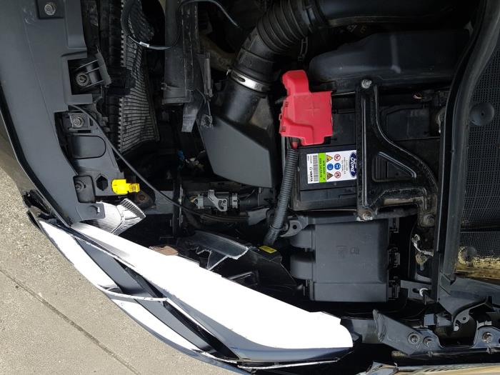 Ford Fiesta 7 1.1 Ti-VCT 12V 85 Épave (2018, Noir)