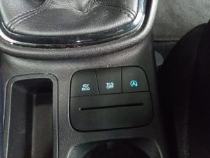 Ford Fiesta 7 1.1 Ti-VCT 12V 85 Épave (2018, Noir)