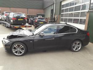 BMW 3 serie 320d 2.0 16V EfficientDynamicsEdition Épave (2017, Noir)