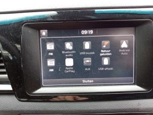Kia Niro I 1.6 GDI Hybrid Samochód złomowany (2018, Niebieski)