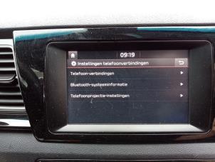 Kia Niro I 1.6 GDI Hybrid Samochód złomowany (2018, Niebieski)