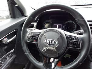 Kia Niro I 1.6 GDI Hybrid Samochód złomowany (2018, Niebieski)