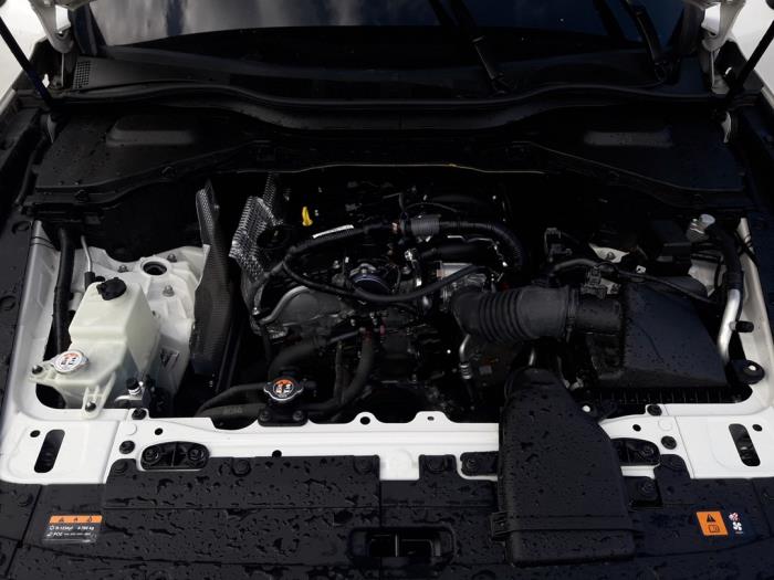 Mazda CX-60 2.5 e-SkyActiv PHEV Épave (2023, Blanc)