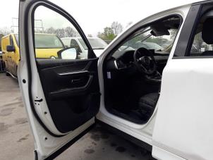 Mazda CX-60 2.5 e-SkyActiv PHEV Épave (2023, Blanc)