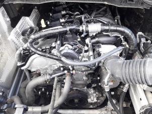 Mazda CX-60 2.5 e-SkyActiv PHEV Épave (2023, Blanc)