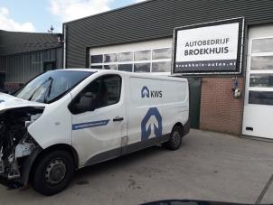 Opel Vivaro 1.6 CDTi BiTurbo 125 Épave (2017, Blanc)