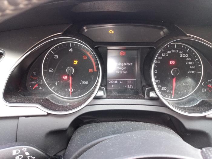 Audi A5 Sportback 2.0 TDI 16V Samochód złomowany (2013, Czarny)