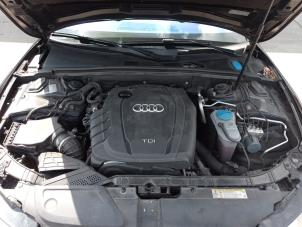 Audi A5 Sportback 2.0 TDI 16V Samochód złomowany (2013, Czarny)