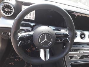 Mercedes E E-200 EQ Boost 2.0 Turbo 16V Samochód złomowany (2020, Szary)