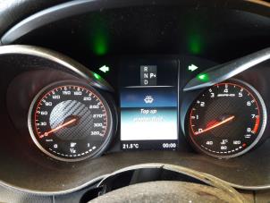 Mercedes C AMG 4.0 C-63 S AMG V8 Biturbo Épave (2017, Noir)
