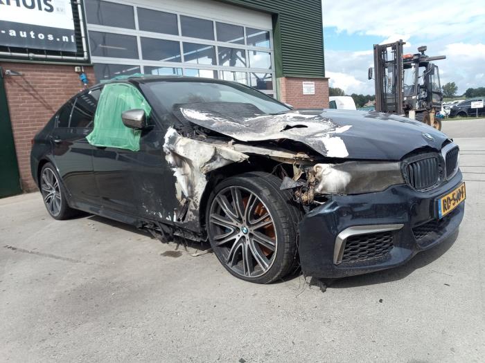 BMW 5 serie M550d xDrive 24V Épave (2017, Noir)