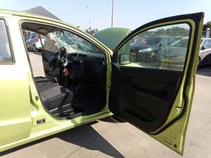 Daihatsu Cuore 1.0 12V DVVT Épave (2010, Vert)