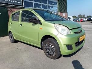 Daihatsu Cuore 1.0 12V DVVT Épave (2010, Vert)