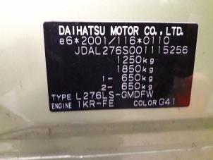 Daihatsu Cuore 1.0 12V DVVT Épave (2010, Vert)
