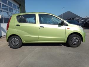 Daihatsu Cuore 1.0 12V DVVT Épave (2010, Vert)
